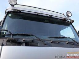 Volvo FH 420 FH 420 Globetrotter 4x2 truck - zilvergr...