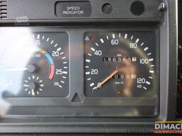 Volvo FH 420 FH 420 Globetrotter 4x2 truck - zilvergr...