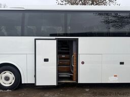 VOLVO 9700
