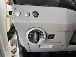 Volkswagen Transporter 2.0 TDI L2H1 30 DC Open laadbak Pic...