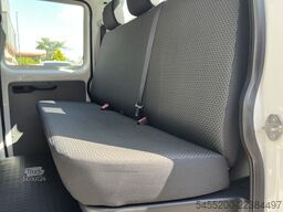 VW Transporter 2.0 TDI L2H1 30 DC Open laadbak Pic...