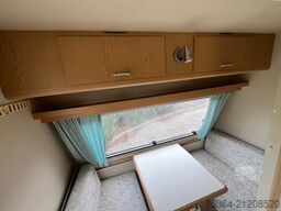 KIP KL 40 T Wohnwagen Toilet +Fahrradträger