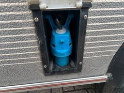 KIP KL 40 T Wohnwagen Toilet +Fahrradträger