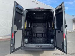 MAN TGE 3.180 L4H3 Kasten 4x4 STANDHZ ACC LENKRADHZ