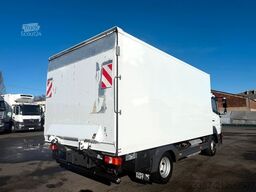 MERCEDES-BENZ Atego 821/ mit Heizfunktion, isoliert/ 3-Sitzer