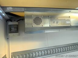 MERCEDES-BENZ Atego 821/ mit Heizfunktion, isoliert/ 3-Sitzer