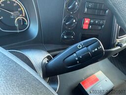 MERCEDES-BENZ Atego 821/ mit Heizfunktion, isoliert/ 3-Sitzer