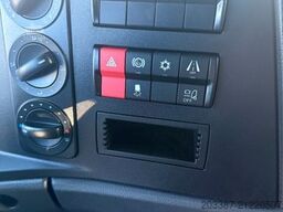 MERCEDES-BENZ Atego 821/ mit Heizfunktion, isoliert/ 3-Sitzer