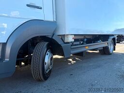 MERCEDES-BENZ Atego 821/ mit Heizfunktion, isoliert/ 3-Sitzer