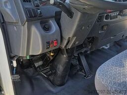 Isuzu M21