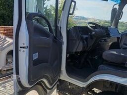Isuzu M21