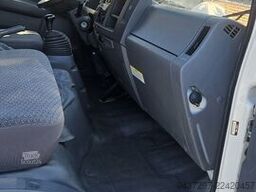 Isuzu M21