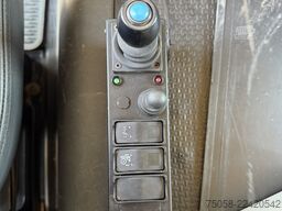 scania G 480 - 8x2 - Abroller - Kran HMF 4220 K