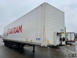 Schmitz Cargobull SCB/S3B / Double stock / Disk brakes