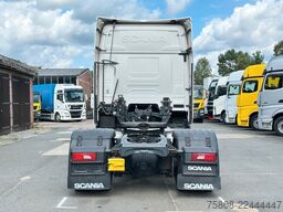 Hiltl Fahrzeugbau GmbH Hiltl Fahrzeugbau GmbH Hiltl Fahrzeugbau GmbH