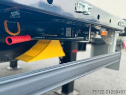 PAVIC TBPA 14 64ZC PRITSCHE MIT CONTAINERVERRIEGELUNG...