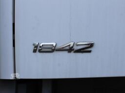 Mercedes-Benz Antos 1842   Anhähgerkupplung ACC Standheizung