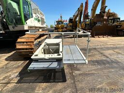 Caterpillar 365CL Material Handling