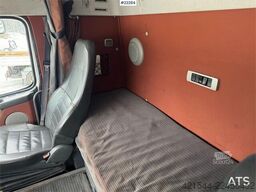 Volvo FH16 tridem hook loader with Joab hook with articu
