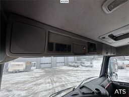 Volvo FH16 tridem hook loader with Joab hook with articu