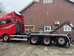 Volvo FH700 Tridem hooklift truck – crane hydraulics – 3