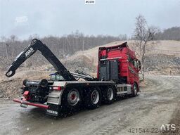 Volvo FH700 Tridem hooklift truck – crane hydraulics – 3