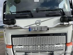 Volvo FH540 8x4 plow rigged hook truck w/ underlying bla