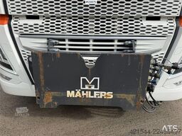 Volvo FH540 8x4 plow rigged hook truck w/ underlying bla
