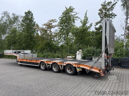 Humbaur HTS30  3 Achs Satteltieflader, neuwertig