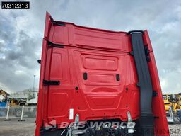 Mercedes Actros 1842 4X2 BigSpace Mega 2x Tanks Euro 6