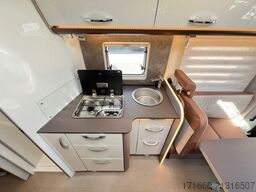 BÜRSTNER Lyseo TD 727 G