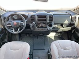 BÜRSTNER Lyseo TD 690 G 180 PS - Automatik