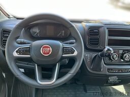 BÜRSTNER Lyseo TD 690 G 180 PS - Automatik