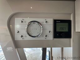 BÜRSTNER Lyseo I 690 G *Automatik*LED*Harmony Line*