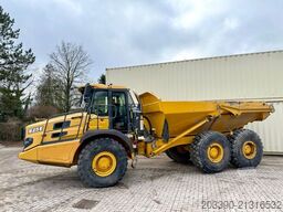 BELL B25E / 2019 BJ / 6.717 H / Heckklappe