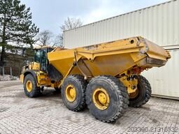 BELL B25E / 2019 BJ / 6.717 H / Heckklappe