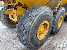 BELL B25E / 2019 BJ / 6.717 H / Heckklappe