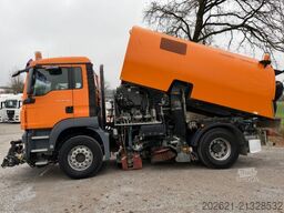 MAN TGS 18.360 4x2 Bucher