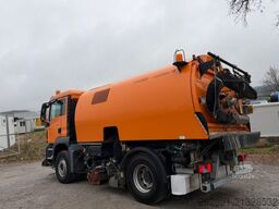 MAN TGS 18.360 4x2 Bucher