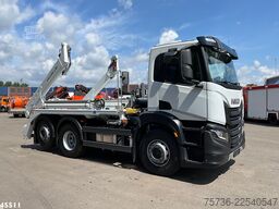 Iveco X-WAY AD280X42Y Retarder Meiller 16 ton portaal...