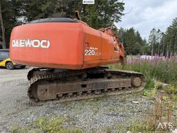 Daewoo SL220LC-V Excavator with Tooth Bucket