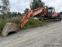Daewoo SL220LC-V Excavator with Tooth Bucket