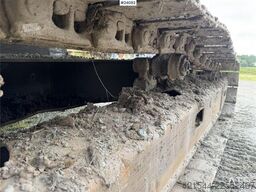 Daewoo SL220LC-V Excavator with Tooth Bucket