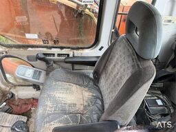 Daewoo SL220LC-V Excavator with Tooth Bucket