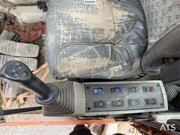 Daewoo SL220LC-V Excavator with Tooth Bucket