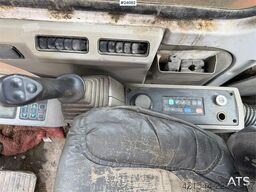 Daewoo SL220LC-V Excavator with Tooth Bucket