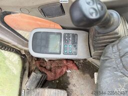 Daewoo SL220LC-V Excavator with Tooth Bucket