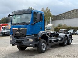 MAN TGS 26.400 6x6 BB Abrollkipper HIAB Optima 20S56