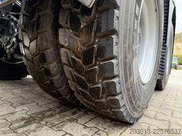 MAN TGS 26.400 6x6 BB Abrollkipper HIAB Optima 20S56