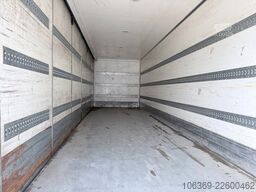 VOLVO FM 330 6x2*4 Side opening 8.7 m